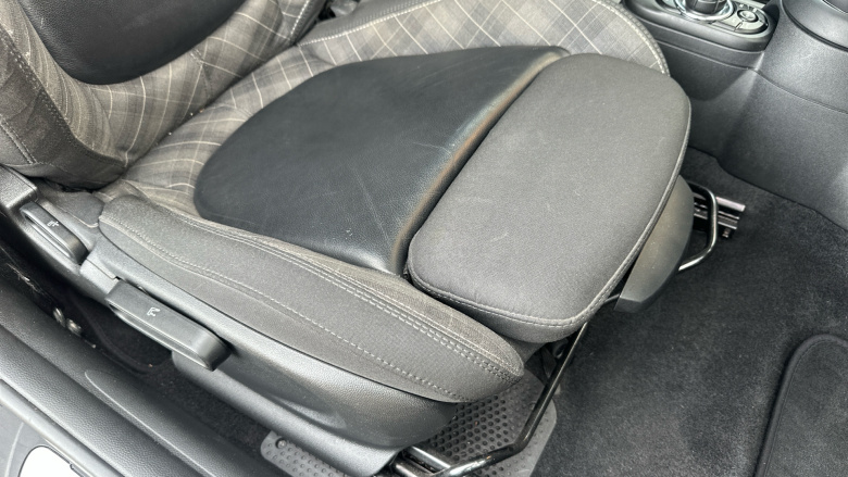 MINI Hatchback 2.0 Cooper S Classic II 3dr Auto Petrol Hatchback